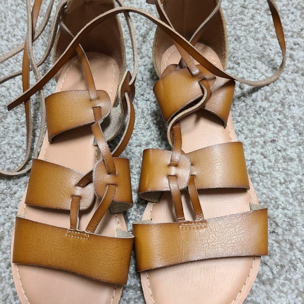 Old Navy women's sandals sz8